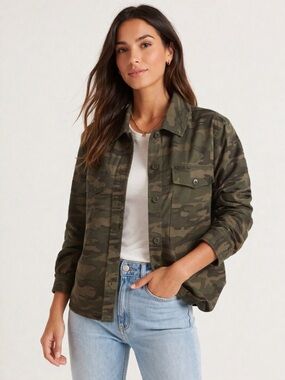 Sanctuary Camo Utility Cropped Jacket Button Front Military Casual Streetwear